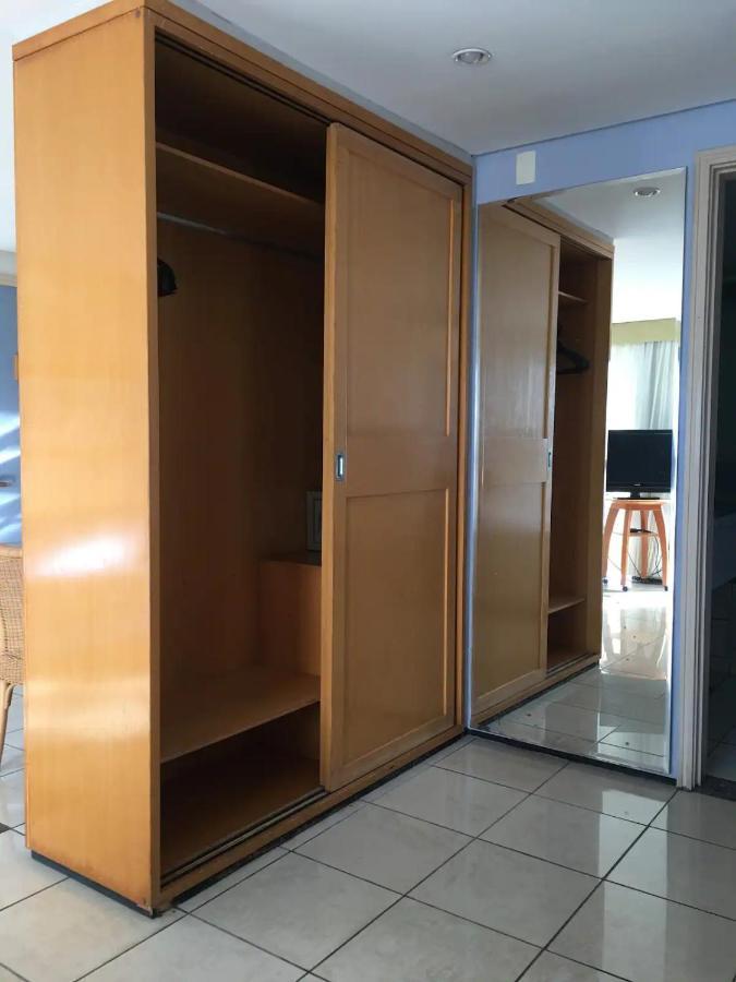 Iate Plaza - Calcadao - Frente Mar Flat 205 * Fortaleza (Ceara)