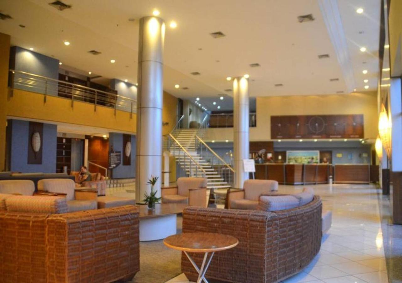 Apartamento Iate Plaza - Calcadao - Frente Mar Flat 205